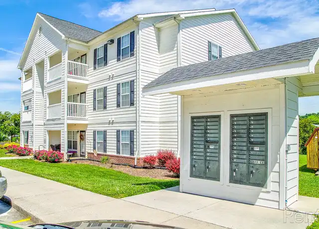 Property at Walker Rosa Apartments - 1040 Tiptop Ave, Kingsport, TN, 37665, 2-3 beds, 2 baths, [object Object]