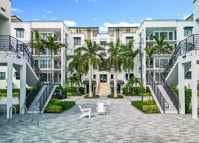 Property at 1125 Central Ave #462, Naples, FL, 34102, 2 beds, 2 baths, [object Object]
