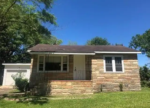 Property at 1663 Mississippi St, Mobile, AL, 36618, 4 beds, 2 baths, [object Object]