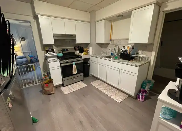 Property at 31 Schiller St Unit 1, Binghamton, NY, 13905, 3 beds, 1 bath, [object Object]