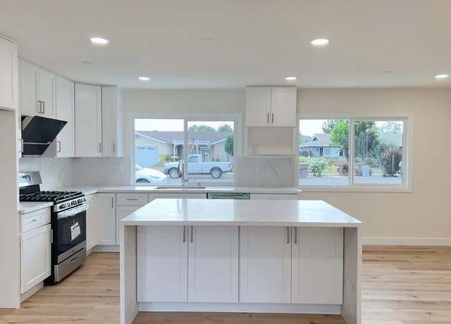 Photo of 5261 Raintree St, Yorba Linda, CA 92886