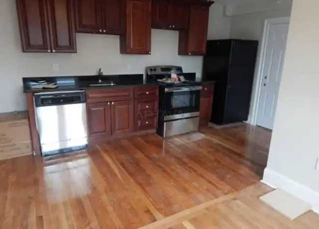 Property at 131 Orchard St, Somerville, MA, 02144, 1 bed, 1 bath, [object Object]