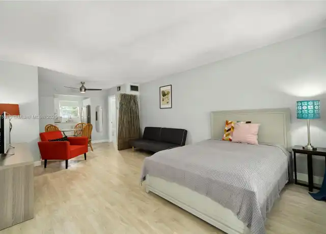 Property at 631 Jefferson Ave #302, Miami Beach, FL, 33139, 0 beds, 1 bath, [object Object]