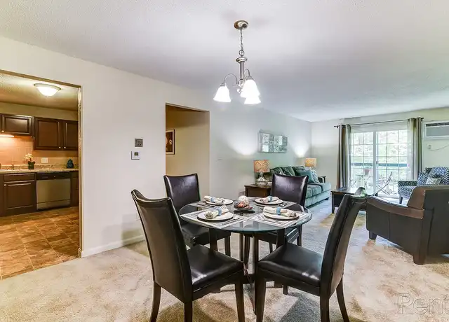Property at Greenview Village Apartments - 55 Golfview Dr, Manchester, NH, 03102, 1-2 bed, 1 bath, [object Object]