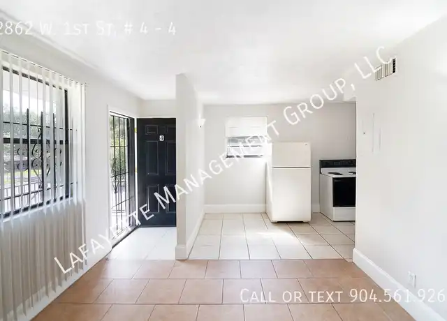Property at 2862 W 1st St Unit 4, Jacksonville, FL, 32254, 2 beds, 1 bath, [object Object]