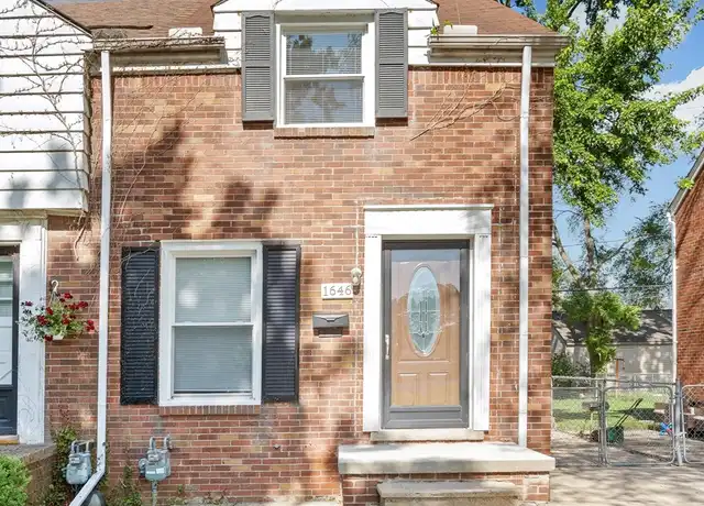 Property at 1646 15th St, Wyandotte, MI, 48192, 2 beds, 1 bath, [object Object]