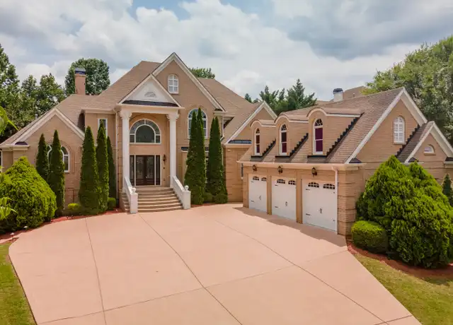 Property at 91 Wills Dr, Alpharetta, GA, 30009, 5 beds, 4.5 baths, [object Object]