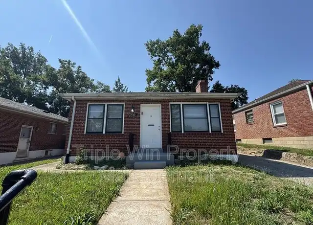 Property at 8334 Elmore Ave, Saint Louis, MO, 63132, 2 beds, 1 bath, [object Object]