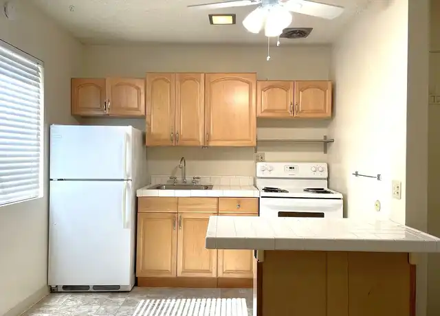 Property at Felspar Cabanas - 1027 Felspar St, San Diego, CA, 92109, 1 bed, 1 bath, [object Object]