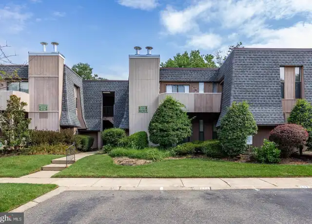 Property at 25 S Church Rd #113, Maple Shade, NJ, 08052, 2 beds, 1.5 baths, [object Object]