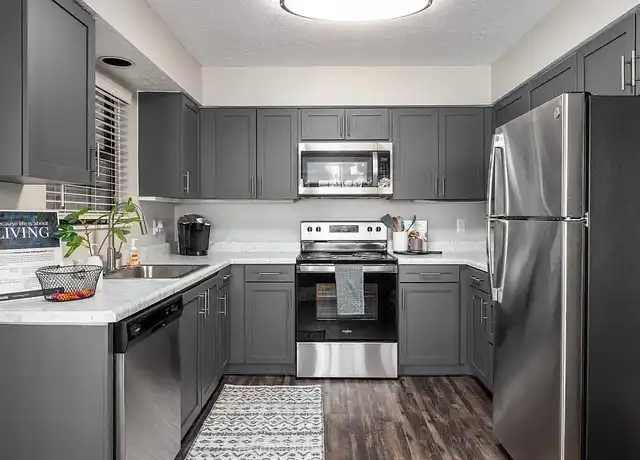 Property at McNaughten Woods Townhomes - 1484 McNaughten Rd, Columbus, OH, 43232, 2 beds, 2.5 baths, [object Object]