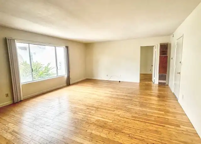 Property at 108 E Avenida San Gabriel Unit 4, San Clemente, CA, 92672, 1 bed, 1 bath, [object Object]