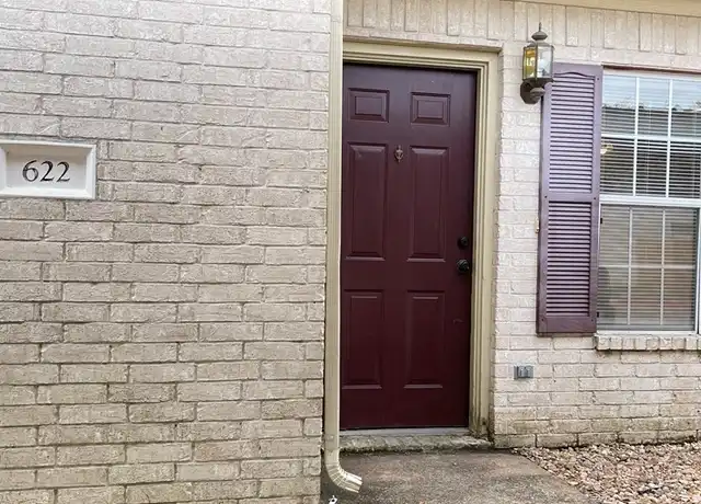 Property at 622 Holleman Dr, College Station, TX, 77840, 3 beds, 3 baths, [object Object]