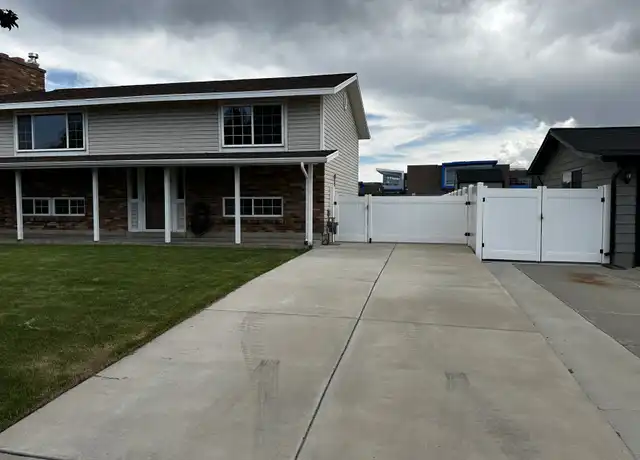 Property at 1102 E Sleepy Hollow Ln, Sandy, UT, 84094, 4 beds, 2 baths, [object Object]