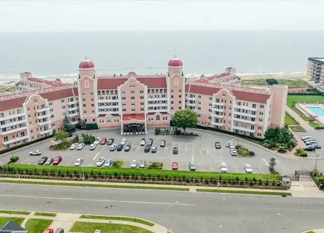 Property at 2 Richmond Rd Unit 4th Floor, Lido Beach, NY, 11561, 1 bed, 2 baths, [object Object]