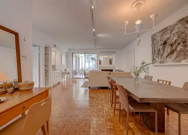 Property at 5210 Weslayan St #211, Houston, TX, 77005, 2 beds, 1 bath, [object Object]