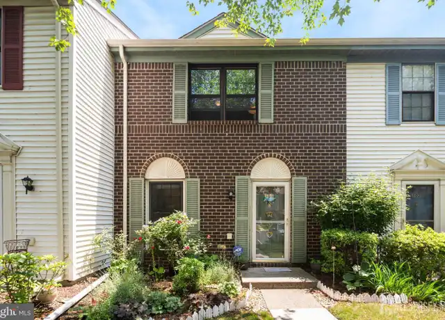 Property at 101 Pear Tree Ln, Franklin Park, NJ, 08823, 2 beds, 2.5 baths, [object Object]