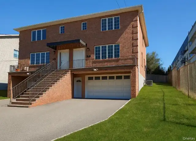 Property at 7 New St Unit B, Eastchester, NY, 10709, 3 beds, 2.5 baths, [object Object]