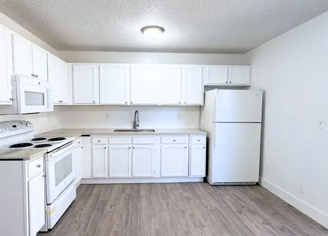 Property at 3049 Perry Ave, Greenacres, FL, 33463, 3 beds, 2 baths, [object Object]