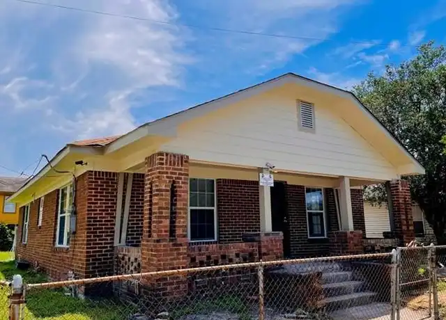 Property at 6950 Avenue L, Houston, TX, 77011, 2 beds, 2 baths, [object Object]
