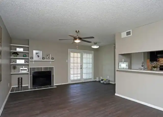 Property at 3001 Crystal Springs St Unit 1016, Bedford, TX, 76021, 1 bed, 1 bath, [object Object]