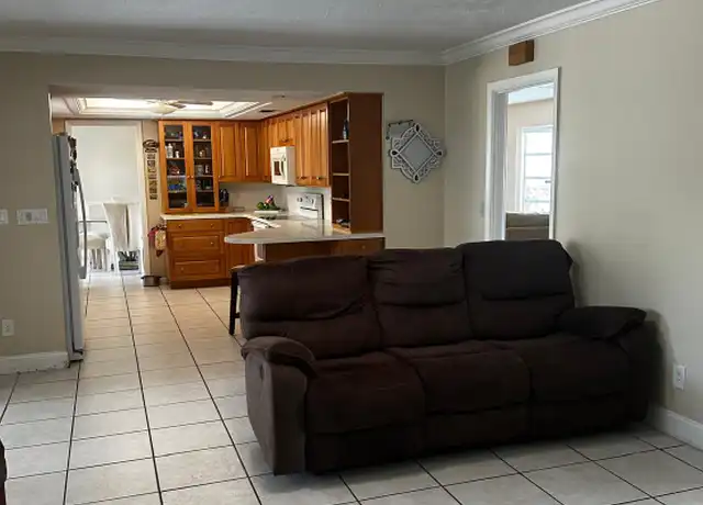 Property at 7202 Bounty Dr, Sarasota, FL, 34231, 3 beds, 2 baths, [object Object]