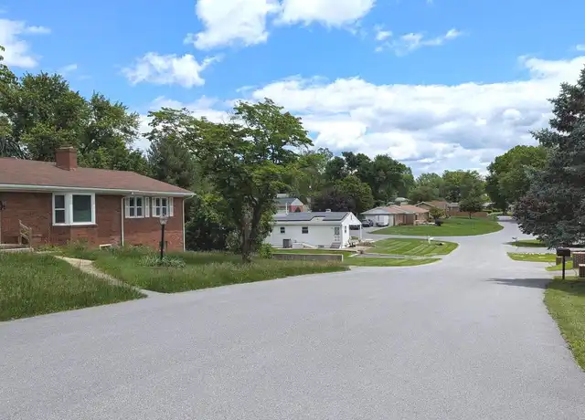 Property at 19714 Scott Hill Dr, Hagerstown, MD, 21742, 5 beds, 3 baths, [object Object]