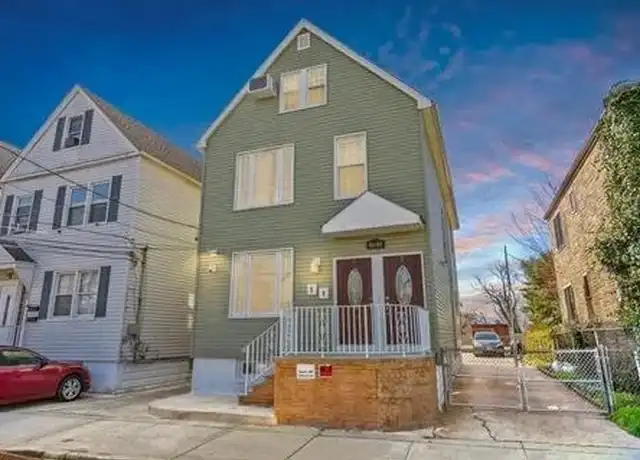 Property at 46 Washington Pkwy Unit 1, Bayonne, NJ, 07002, 3 beds, 2 baths, [object Object]