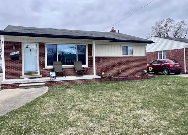 Property at 1291 N Selfridge Blvd, Clawson, MI, 48017, 3 beds, 2 baths, [object Object]