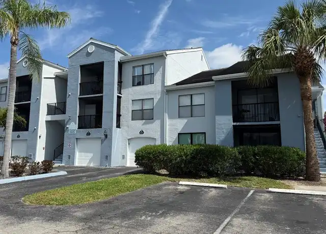 Property at 13545 Eagle Ridge Dr #818, Fort Myers, FL, 33912, 1 bed, 1 bath, [object Object]