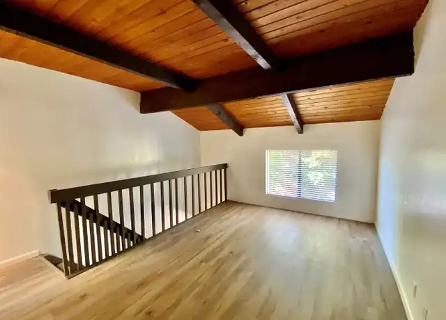 Property at 380 Ellwood Beach Dr Unit 3, Goleta, CA, 93117, 1 bed, 1 bath, [object Object]