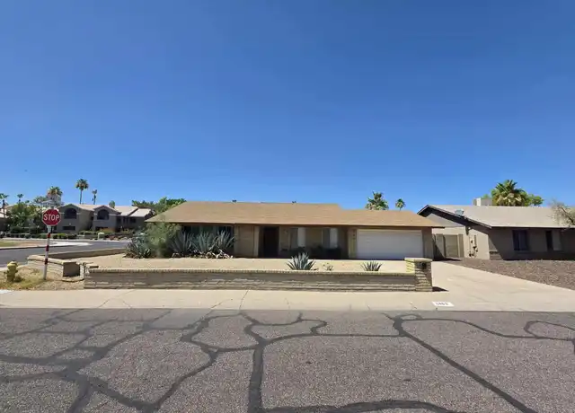 Property at 4402 E Pershing Ave, Phoenix, AZ, 85032, 3 beds, 2 baths, [object Object]