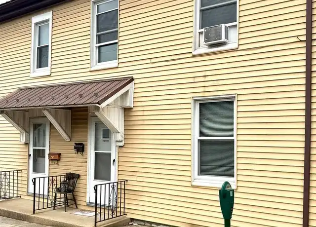 Property at 17 S Washington St, Greencastle, PA, 17225, 3 beds, 1 bath, [object Object]