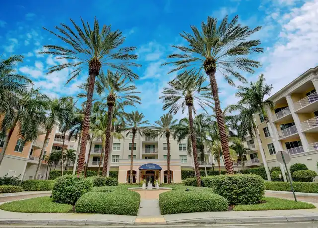 Property at 804 E Windward Way #103, Lantana, FL, 33462, 2 beds, 2 baths, [object Object]