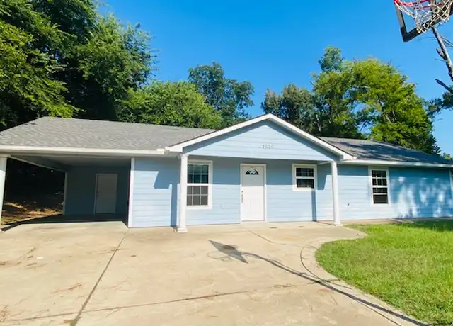 Property at 1830 S Fleishel Ave, Tyler, TX, 75701, 3 beds, 2 baths, [object Object]