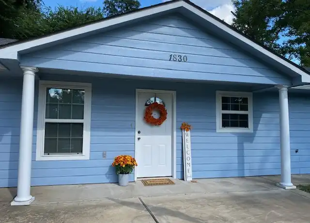 Property at 1830 S Fleishel Ave, Tyler, TX, 75701, 3 beds, 2 baths, [object Object]