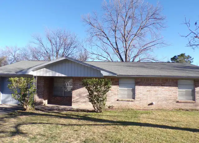 Property at 1605 Northwood Dr, Marble Falls, TX, 78654, 3 beds, 2 baths, [object Object]