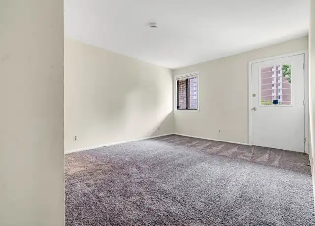 Property at 3904 Stone Gate Dr Unit 3904, Hillcrest Heights, MD, 20746, 2 beds, 1 bath, [object Object]