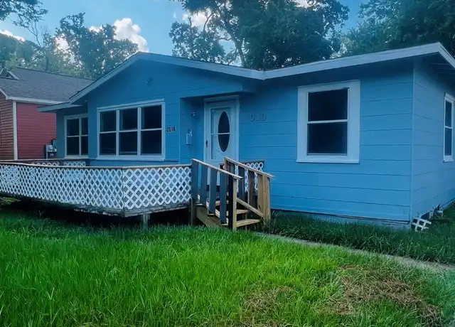 Property at 2010 Bogatto St, La Marque, TX, 77568, 3 beds, 1 bath, [object Object]