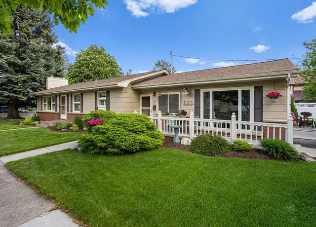 Property at 302 6th Ave W, Kalispell, MT, 59901, 2 beds, 2 baths, [object Object]