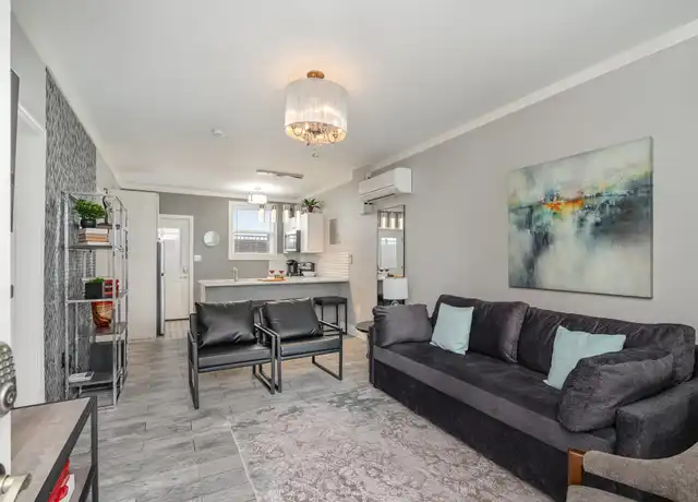 Property at 1823 Pearl St Unit 2, Nashville, TN, 37203, 2 beds, 1 bath, [object Object]