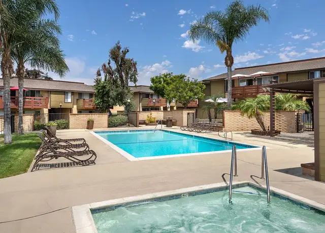 Photo of 450 W Foothill Blvd, Pomona, CA 91767