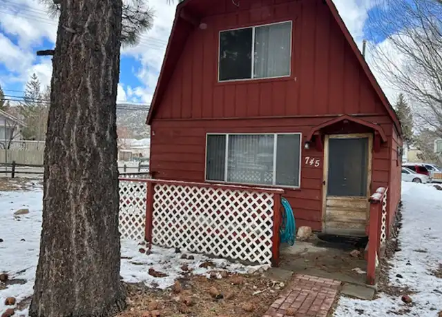 Property at 745 W Aeroplane Blvd, Big Bear City, CA, 92314, 2 beds, 1 bath, [object Object]