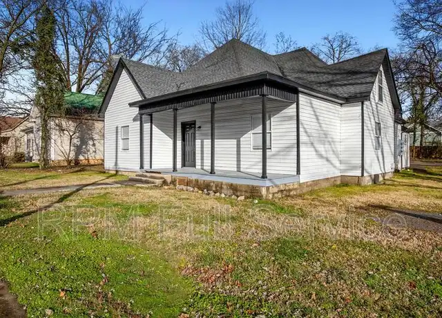 Property at 1002 N Maple St Unit B, Murfreesboro, TN, 37130, 2 beds, 1 bath, [object Object]