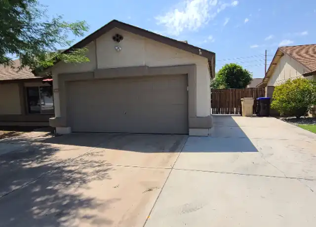 Property at 8409 W Dreyfus Dr, Peoria, AZ, 85381, 3 beds, 2 baths, [object Object]