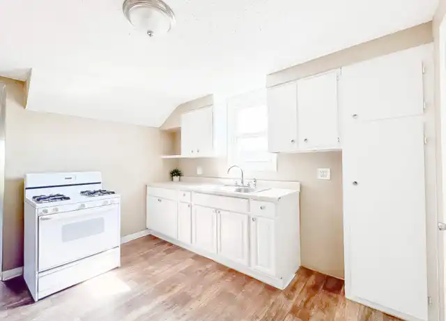Property at 11438 N Saginaw St, Mount Morris, MI, 48458, 1 bed, 1 bath, [object Object]