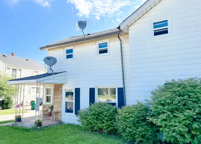 Property at 11438 N Saginaw St, Mount Morris, MI, 48458, 1 bed, 1 bath, [object Object]
