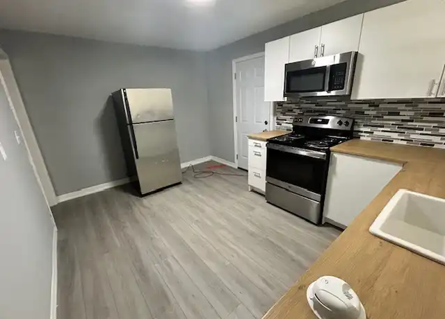 Property at 4347 Hudnall Rd, Jacksonville, FL, 32207, 3 beds, 1 bath, [object Object]