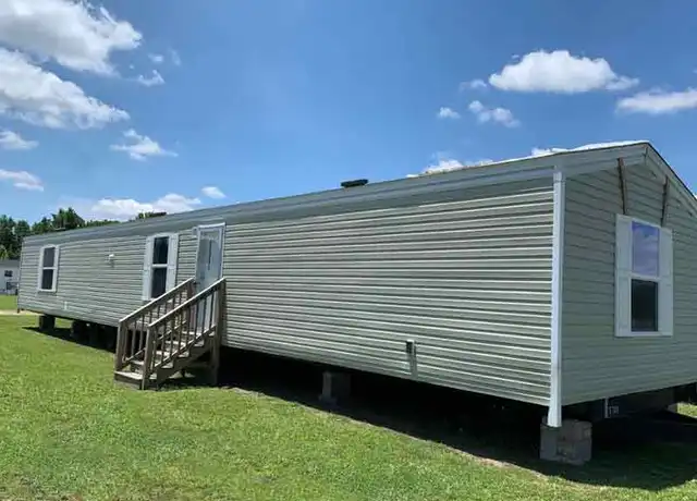 Property at 4136 Navajo Cir, Florence, SC, 29506, 3 beds, 2 baths, [object Object]