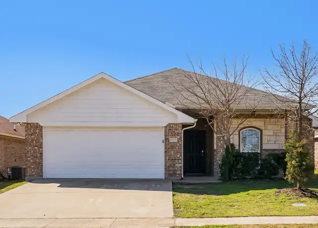 Property at 2113 Natchez Dr, Ennis, TX, 75119, 4 beds, 2 baths, [object Object]